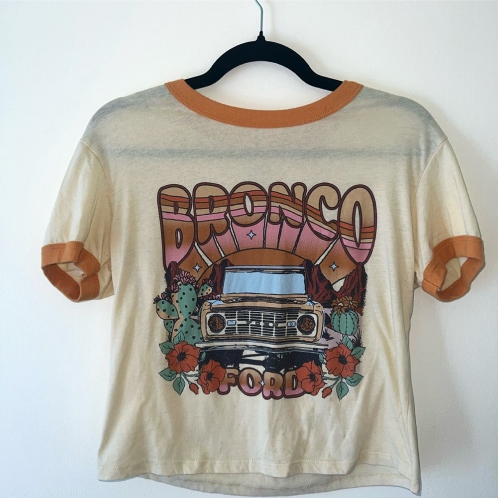 Ford Cream Tee with Pale Blue Print